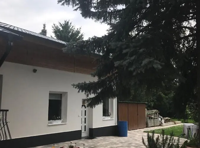 Balatonkenesei Vendeghaz * Balatonkenese