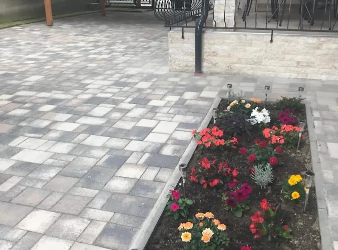 Balatonkenesei Vendeghaz *