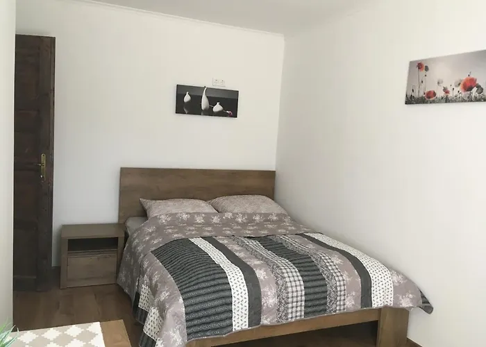 Apartament Balatonkenesei Vendeghaz *